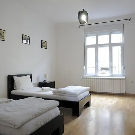 Spacious 3bdr Near Terazije & Bw *