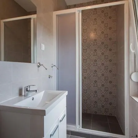 Apartment Spacious 3bdr Near Terazije & Bw
