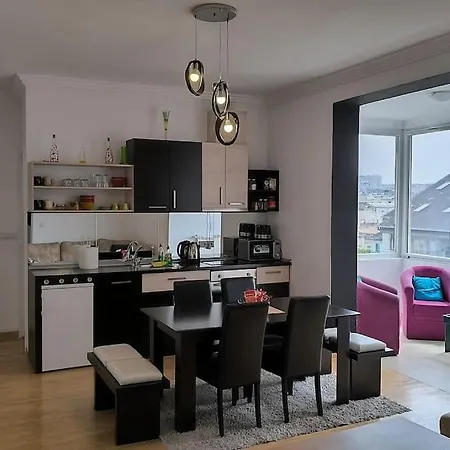 Spacious 3bdr Near Terazije & Bw *